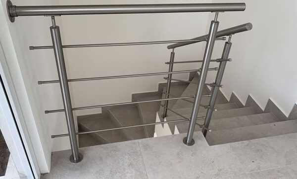 High quality stainless steel tube stair railing balustrade handrail post fittings